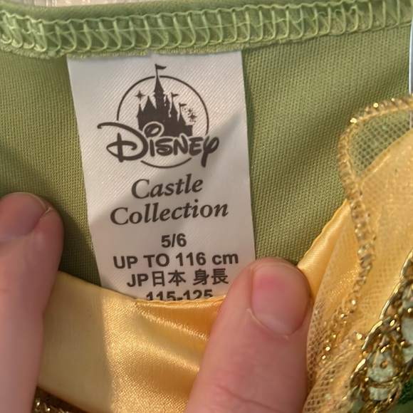 Disney princess dress Tiana size 5/6 - Picture 2 of 2